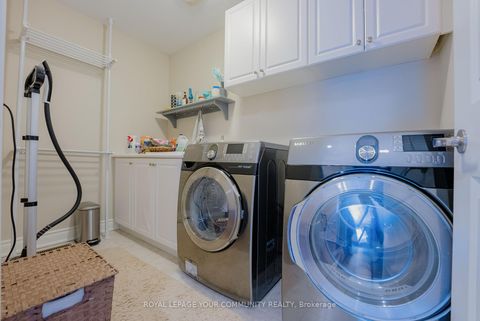 Photo 27 at 117 Hansard Drive, Vellore Village, Vaughan