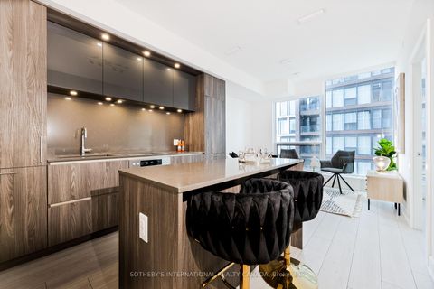 Photo 3 at 2411 - 35 Mercer Street, Waterfront Communities C1, Toronto