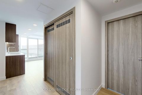 Photo 6 at 3811 - 38 Widmer Street, Waterfront Communities C1, Toronto