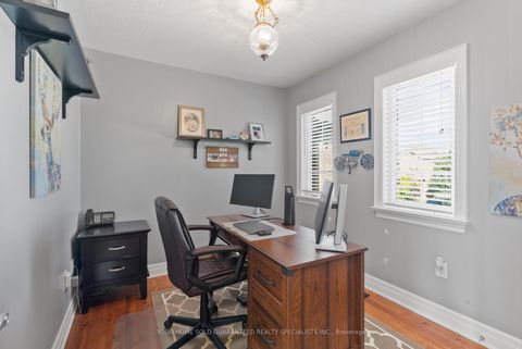 Photo 12 at 77 Beaverbrook Crescent, Maple, Vaughan