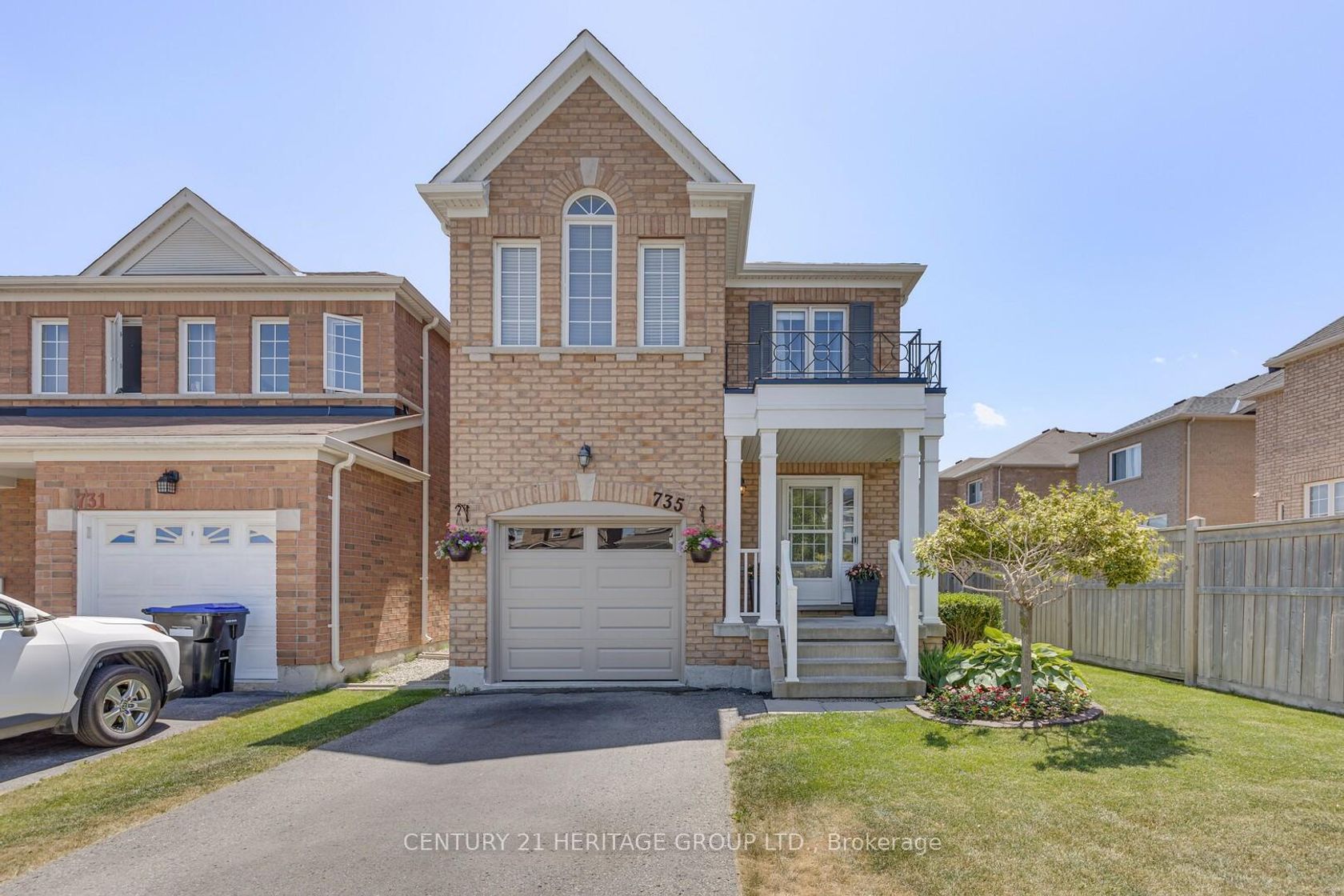 735 Miller Park Avenue, Bradford, Bradford West Gwillimbury 2