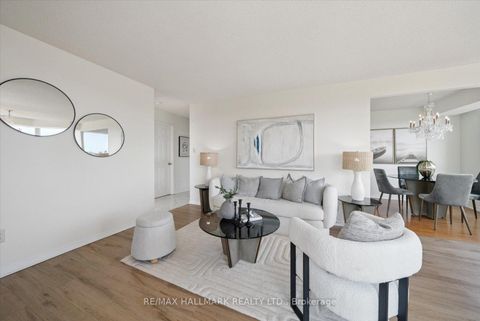Photo 6 at 704 - 175 Cedar Avenue, Harding, Richmond Hill