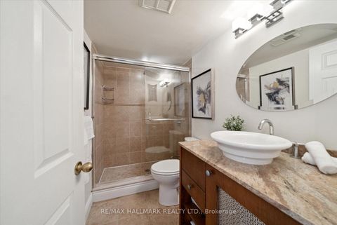 Photo 23 at 704 - 175 Cedar Avenue, Harding, Richmond Hill