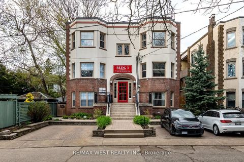 Photo 33 at Bldg 1 - 9 Humewood Drive, Cedarvale, Toronto