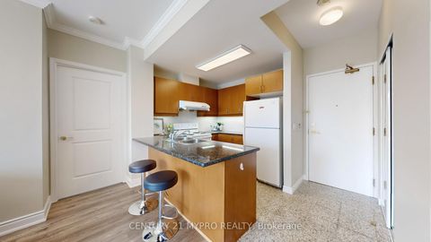 Photo 9 at LPH03 - 28 Byng Avenue, Willowdale East, Toronto