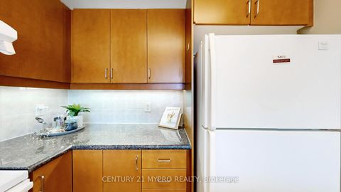 Photo 12 at LPH03 - 28 Byng Avenue, Willowdale East, Toronto