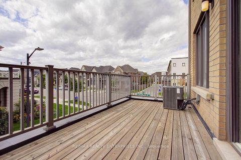 Photo 27 at 178 Wheat Boom Drive, GO Glenorchy, Oakville