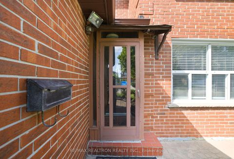 Photo 6 at 83 Fieldside Drive, Agincourt North, Toronto