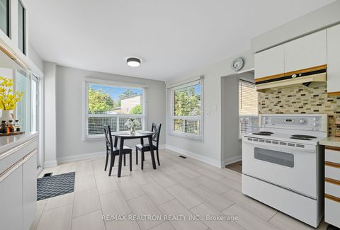 Photo 14 at 83 Fieldside Drive, Agincourt North, Toronto
