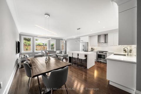 Photo 9 at 19 Hycrest Avenue, Willowdale East, Toronto