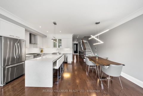 Photo 11 at 19 Hycrest Avenue, Willowdale East, Toronto