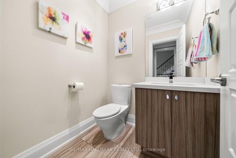 Photo 16 at 19 Hycrest Avenue, Willowdale East, Toronto