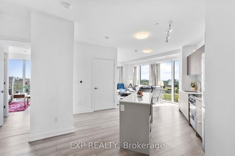 Photo 6 at 1605 - 8 TIPPETT Road, Clanton Park, Toronto Photo 6 at 1605 - 8 TIPPETT Road, Clanton Park, Toronto