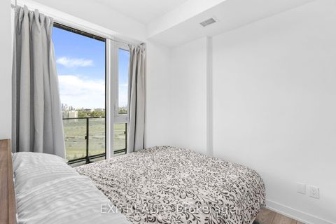 Photo 22 at 1605 - 8 TIPPETT Road, Clanton Park, Toronto
