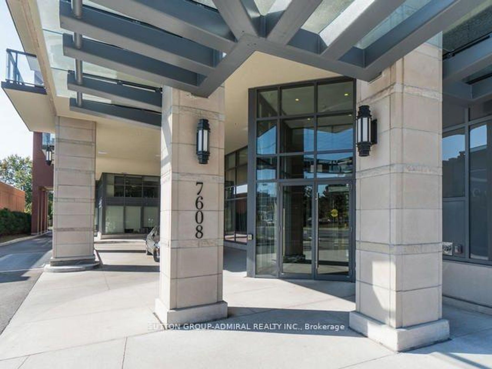 PH11 - 7608 Yonge Street, Yorkhill, Vaughan 