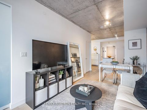 Photo 22 at 1217 - 111 Bathurst Street, Waterfront Communities C1, Toronto