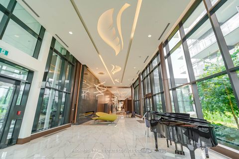 Photo 7 at 711 - 85 McMahon Drive, Bayview Village, Toronto