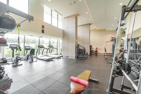 Photo 12 at 711 - 85 McMahon Drive, Bayview Village, Toronto