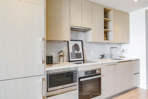 Photo 24 at 711 - 85 McMahon Drive, Bayview Village, Toronto