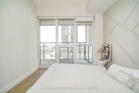Photo 28 at 711 - 85 McMahon Drive, Bayview Village, Toronto