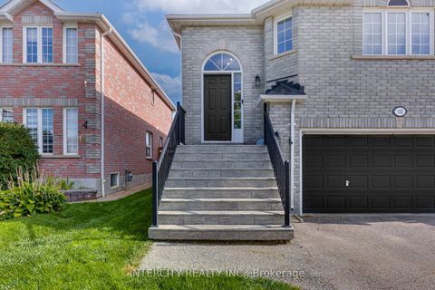 Photo 2 at 132 Dean Avenue, Painswick South, Barrie Photo 2 at 132 Dean Avenue, Painswick South, Barrie