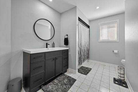 Photo 18 at 132 Dean Avenue, Painswick South, Barrie Photo 18 at 132 Dean Avenue, Painswick South, Barrie