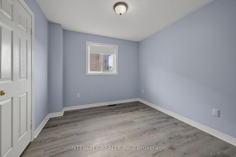 Photo 19 at 132 Dean Avenue, Painswick South, Barrie Photo 19 at 132 Dean Avenue, Painswick South, Barrie