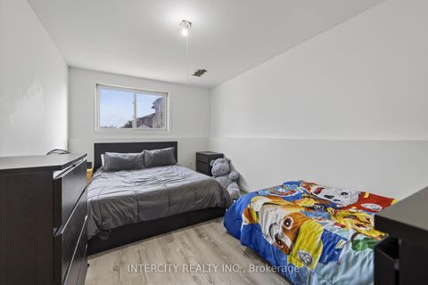 Photo 32 at 132 Dean Avenue, Painswick South, Barrie