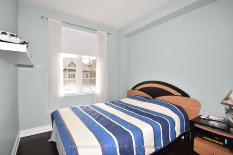 Photo 11 at 183 East's Corners Boulevard, Kleinburg, Vaughan