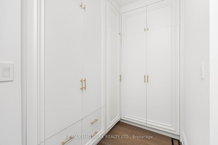Photo 33 at 263 Linsmore Crescent, East York, Toronto