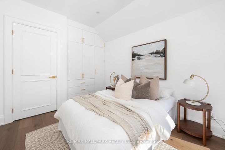Photo 35 at 263 Linsmore Crescent, East York, Toronto