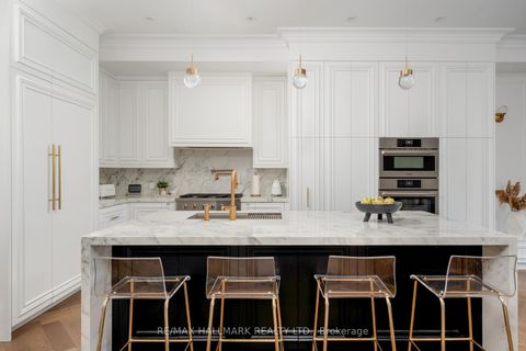 Photo 15 at 263 Linsmore Crescent, East York, Toronto
