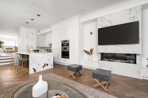 Photo 21 at 263 Linsmore Crescent, East York, Toronto