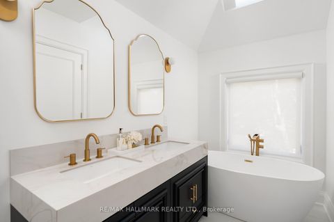Photo 26 at 263 Linsmore Crescent, East York, Toronto