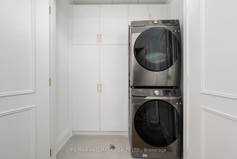 Photo 29 at 263 Linsmore Crescent, East York, Toronto
