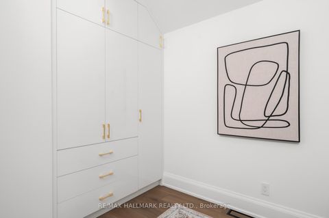 Photo 34 at 263 Linsmore Crescent, East York, Toronto