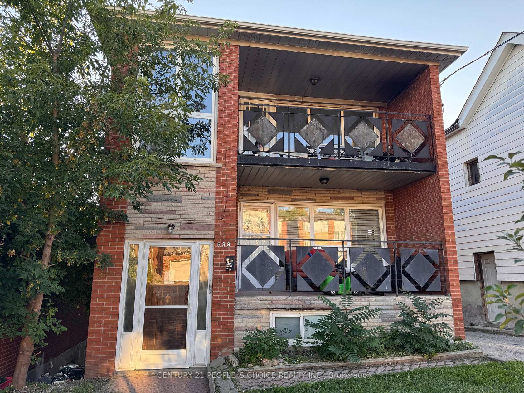 538 Caledonia Road, Fairbank, Toronto 