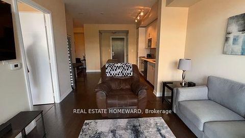 Photo 18 at 609 - 460 Adelaide Street E, Moss Park, Toronto