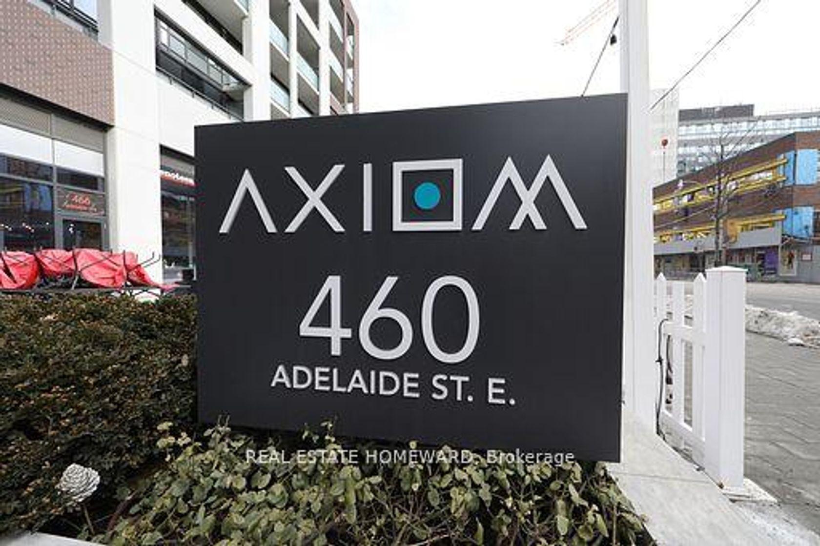 609 - 460 Adelaide Street E, Moss Park, Toronto by Loree Meneguzzi Real Estate 609 - 460 Adelaide Street E, Moss Park, Toronto