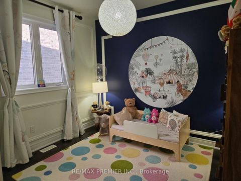 Photo 11 at 348 Poetry Drive, Vellore Village, Vaughan