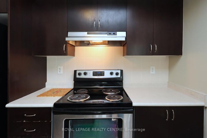 Photo 12 at 103 - 5100 Winston Churchill Boulevard, Churchill Meadows, Mississauga