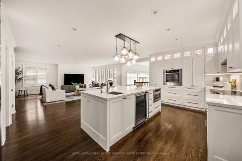 Photo 11 at 19 Whitney Avenue, Moore Park, Toronto