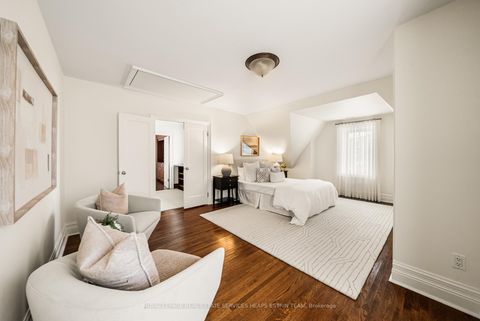 Photo 35 at 19 Whitney Avenue, Moore Park, Toronto