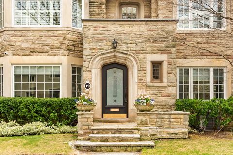 Photo 49 at 19 Whitney Avenue, Moore Park, Toronto