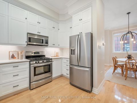 Photo 6 at 31 Tompkins Mews, The Beaches, Toronto