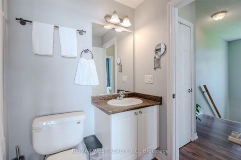 Photo 28 at 28 - 9 Pine Street, Weston, Toronto