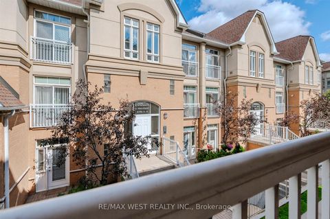 Photo 33 at 28 - 9 Pine Street, Weston, Toronto