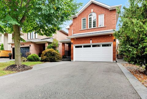 Photo 1 at 59 Water Garden Lane, Sonoma Heights, Vaughan