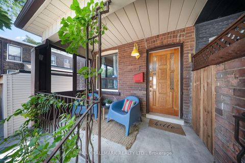 Photo 2 at 1 Hounslow Heath Road, Pellam Park, Toronto