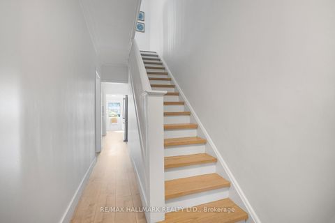 Photo 14 at 1 Hounslow Heath Road, Pellam Park, Toronto